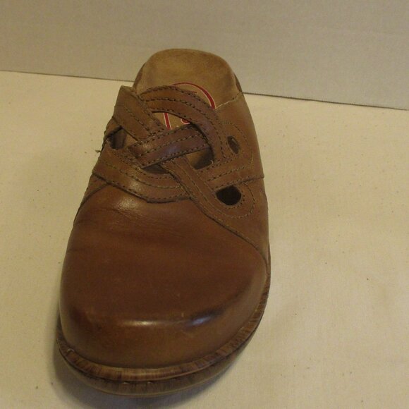Klogs Woman Size 8.5 Brown Tan Vacation Travel Cruise Top Slide Shoes - Picture 3 of 12